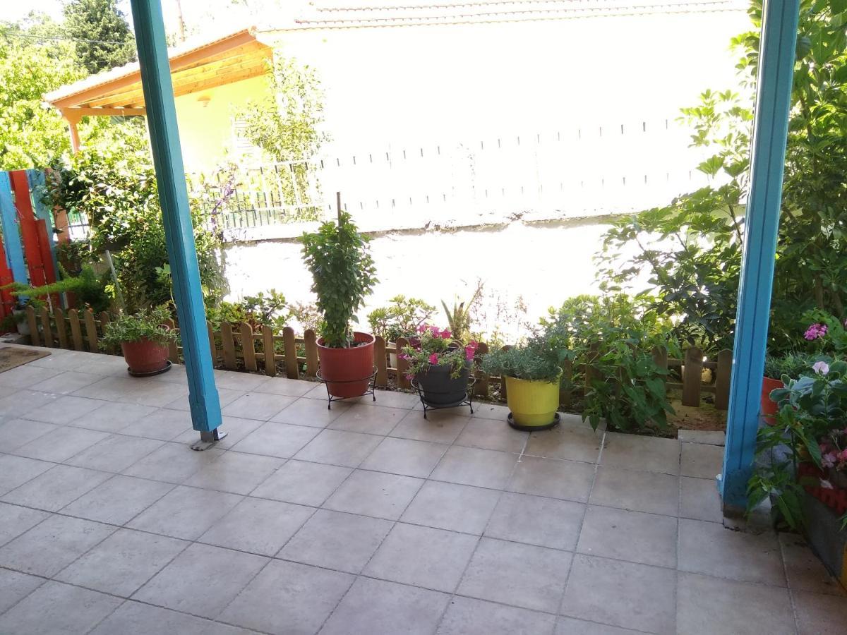 Valta'S Room 2 Paleros المظهر الخارجي الصورة